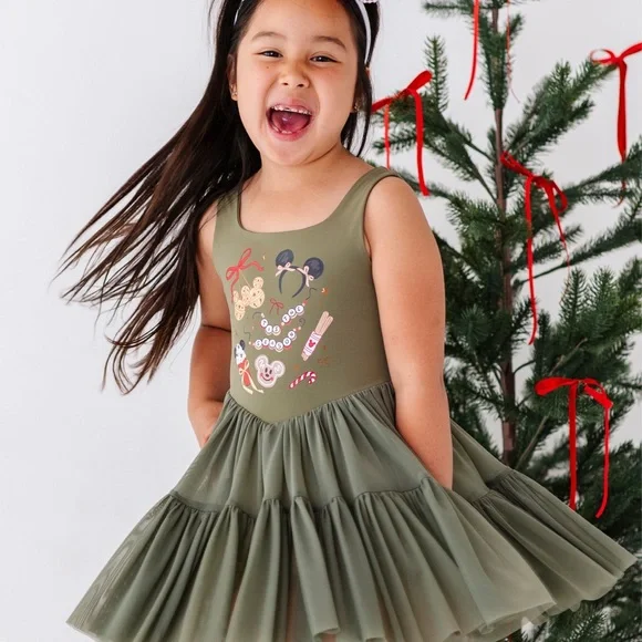 Adorable Disney Dress with Festive Accents - Picture 3 of 4